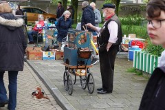Vrijmarkt-05-05-2024-Foto-Ron-Schouwenaar-28