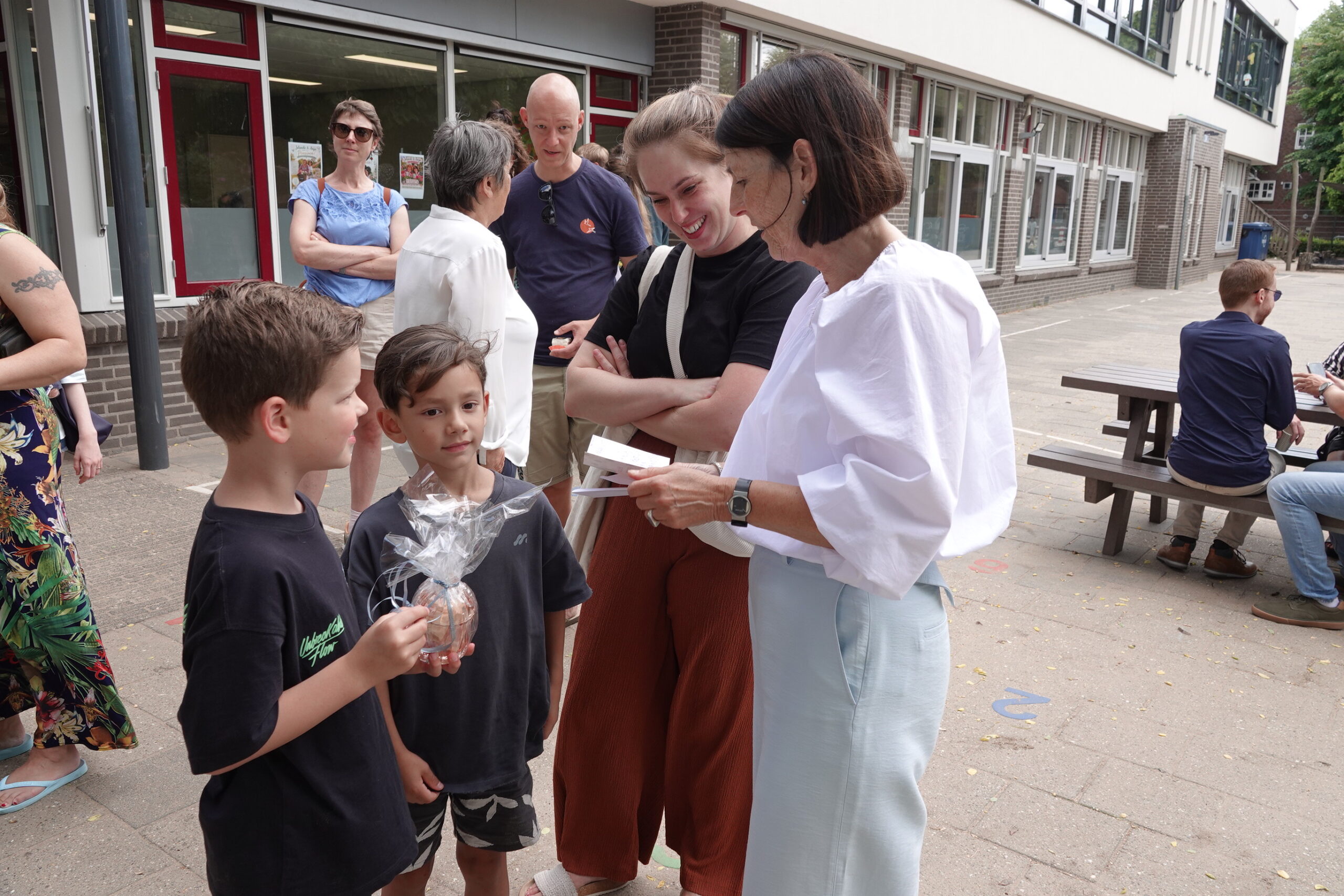 Sinte Maerte, Afscheid juffen, Juf Jolande, Juf Anja, Basisschool