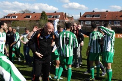 Groen-Wit-Kampioen-4e-klasse-03-04-2016-Foto-Corne-Wijnings-9