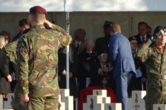 Koning-Willem-Alexander-op-Pools-Militair-Ereveld-29-10-2019-Foto-Corne-Wijnings-8