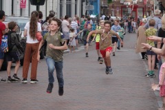 Avondvierdaagse-aankomst-03-06-2022-Foto-Ron-Schouwenaar-10