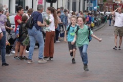 Avondvierdaagse-aankomst-03-06-2022-Foto-Ron-Schouwenaar-12