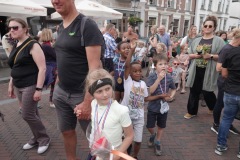 Avondvierdaagse-aankomst-03-06-2022-Foto-Ron-Schouwenaar-121