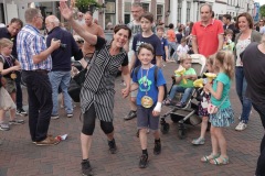 Avondvierdaagse-aankomst-03-06-2022-Foto-Ron-Schouwenaar-128