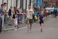 Avondvierdaagse-aankomst-03-06-2022-Foto-Ron-Schouwenaar-5