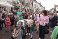 Avondvierdaagse-aankomst-03-06-2022-Foto-Ron-Schouwenaar-71
