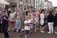 Avondvierdaagse-aankomst-03-06-2022-Foto-Ron-Schouwenaar-77