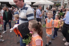 Avondvierdaagse-aankomst-03-06-2022-Foto-Ron-Schouwenaar-81
