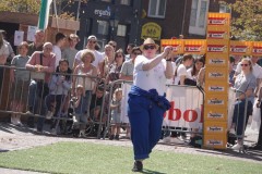 Eierwerpen-18-04-2022-Foto-Ron-Schouwenaar-102