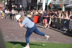 Eierwerpen-18-04-2022-Foto-Ron-Schouwenaar-112