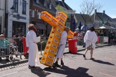 Eierwerpen-18-04-2022-Foto-Ron-Schouwenaar-12