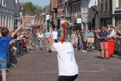 Eierwerpen-18-04-2022-Foto-Ron-Schouwenaar-133
