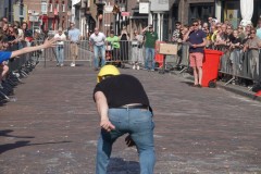Eierwerpen-18-04-2022-Foto-Ron-Schouwenaar-138