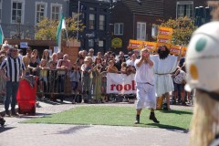 Eierwerpen-18-04-2022-Foto-Ron-Schouwenaar-66