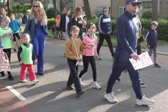 Vertrek-Avondvierdaagse-Princenhage-23-05-2023-Foto-Corne-Wijnings-38