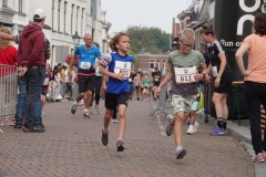 Familieloop-De-10-van-t-Aogje-17-09-2023-Foto-Corne-Wijnigs-121