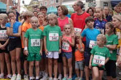 Familieloop-De-10-van-t-Aogje-17-09-2023-Foto-Corne-Wijnigs-17