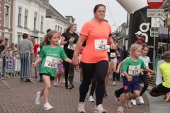 Familieloop-De-10-van-t-Aogje-17-09-2023-Foto-Corne-Wijnigs-64
