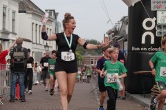 Familieloop-De-10-van-t-Aogje-17-09-2023-Foto-Corne-Wijnigs-92
