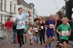 Familieloop-De-10-van-t-Aogje-17-09-2023-Foto-Corne-Wijnigs-99