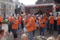 Koningsdag-2023-middag-27-04-2023-Foto-Corne-Wijnings-21