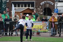 Eierwerpen-Kinderen-01-04-2024-Foto-Ron-Schouwenaar-37