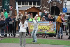 Eierwerpen-Kinderen-01-04-2024-Foto-Ron-Schouwenaar-38