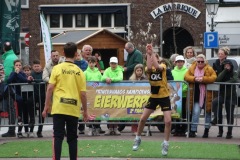 Eierwerpen-Kinderen-01-04-2024-Foto-Ron-Schouwenaar-40