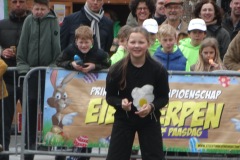 Eierwerpen-Kinderen-01-04-2024-Foto-Ron-Schouwenaar-68