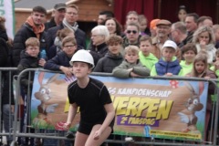 Eierwerpen-Kinderen-01-04-2024-Foto-Ron-Schouwenaar-8