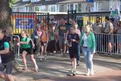 Avondvierdaaagse-start-20-05-2025-Foto-Corne-WIjnings-3