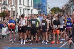 De-10-van-t-Aogje-10-KM-21-09-2025-Foto-Corne-Wijnings-01-Large