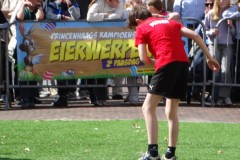 Eierwerpen-jeugd-06-04-2026-Foto-Ron-Schouwenaar-104-Groot
