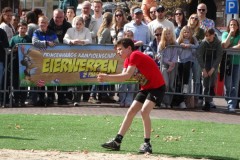 Eierwerpen-jeugd-06-04-2026-Foto-Ron-Schouwenaar-135-Groot