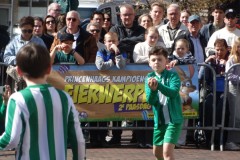 Eierwerpen-jeugd-06-04-2026-Foto-Ron-Schouwenaar-23-Groot