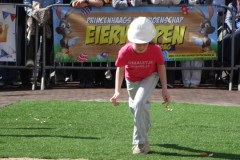 Eierwerpen-jeugd-06-04-2026-Foto-Ron-Schouwenaar-42-Groot