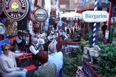 Oktoberfest-Bierreclamemuseum-24-09-2023-Foto-Corne-Wijnings-1-Small