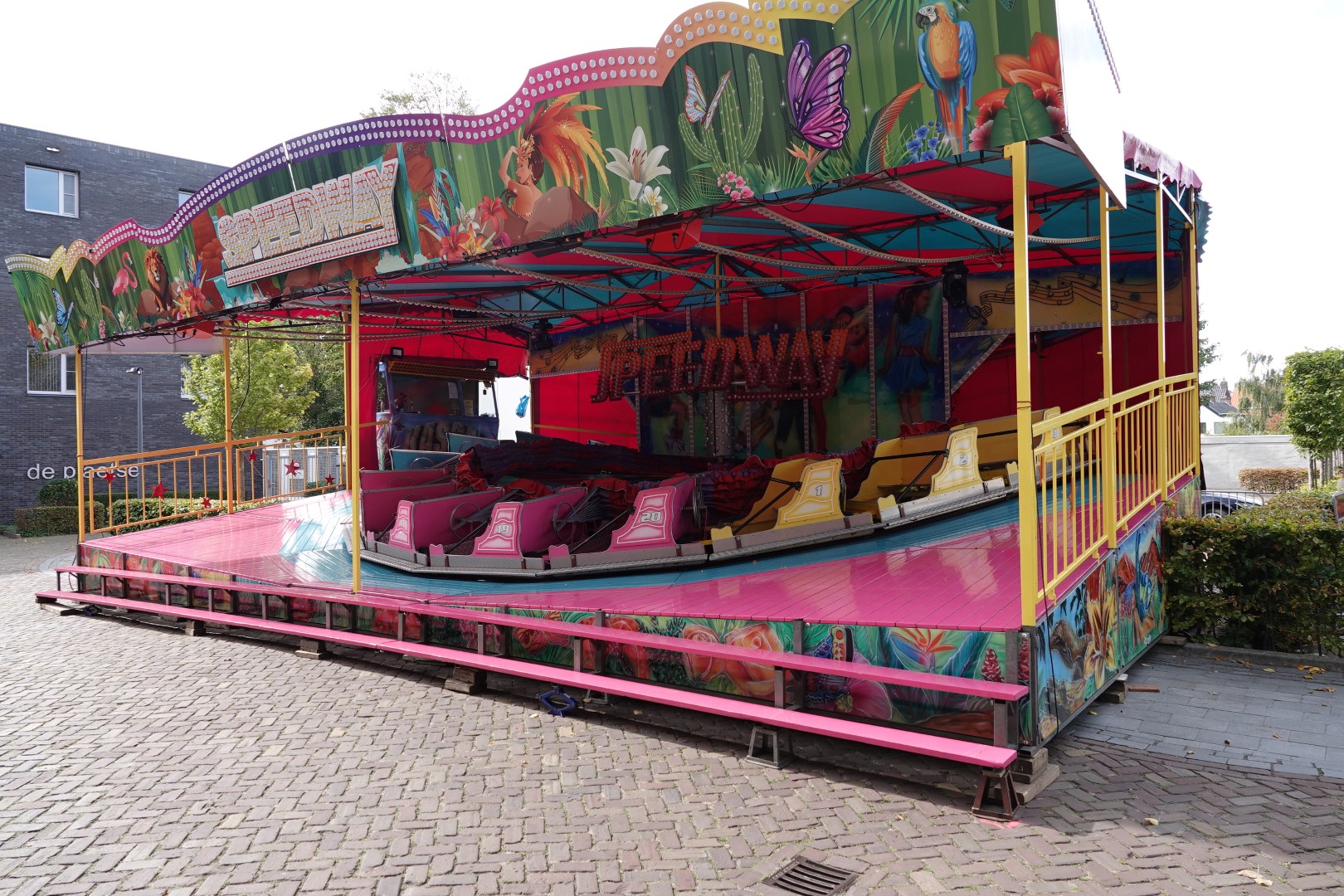 Kermis, Kermis Princenhage, Haagsemarkt, Opbouw