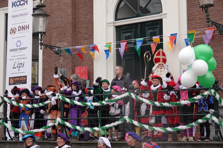 Sinterklaas, Sinterklaas Princenhage, Haagsemarkt, Sint Nicolaas Comité Princenhage, Intocht