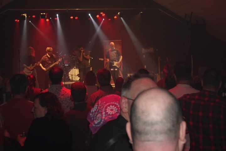 KoeverNight, Even Flow, Pearl Jam