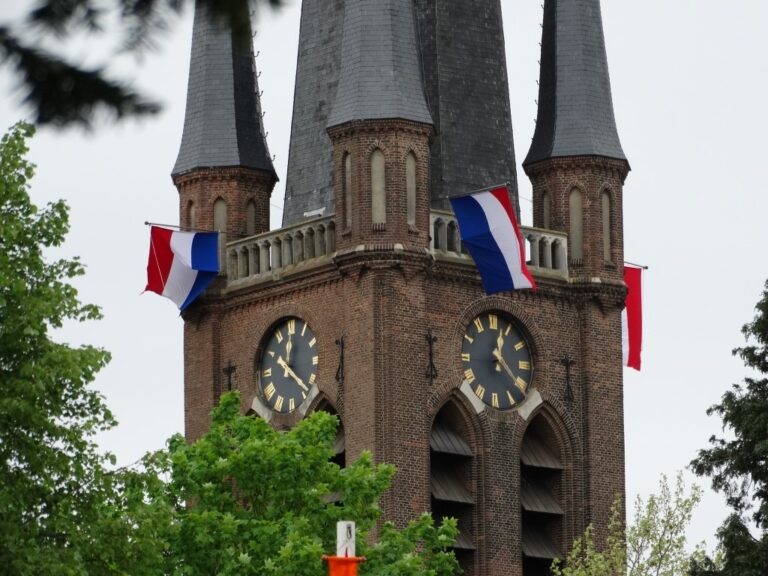 Princenhage, Lintjes, Irène Verkuijlen, Yvonne Martens, Panta Rhei Breda, Mantelzorg